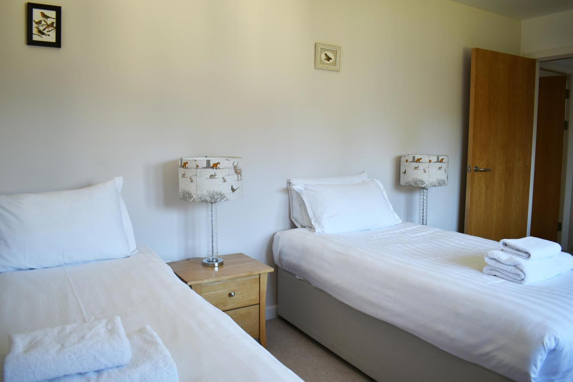 Abbey Holidays Loch Ness Luxury Self Catering 2 Bedroom Cottages Форт Аугустус Номер фото