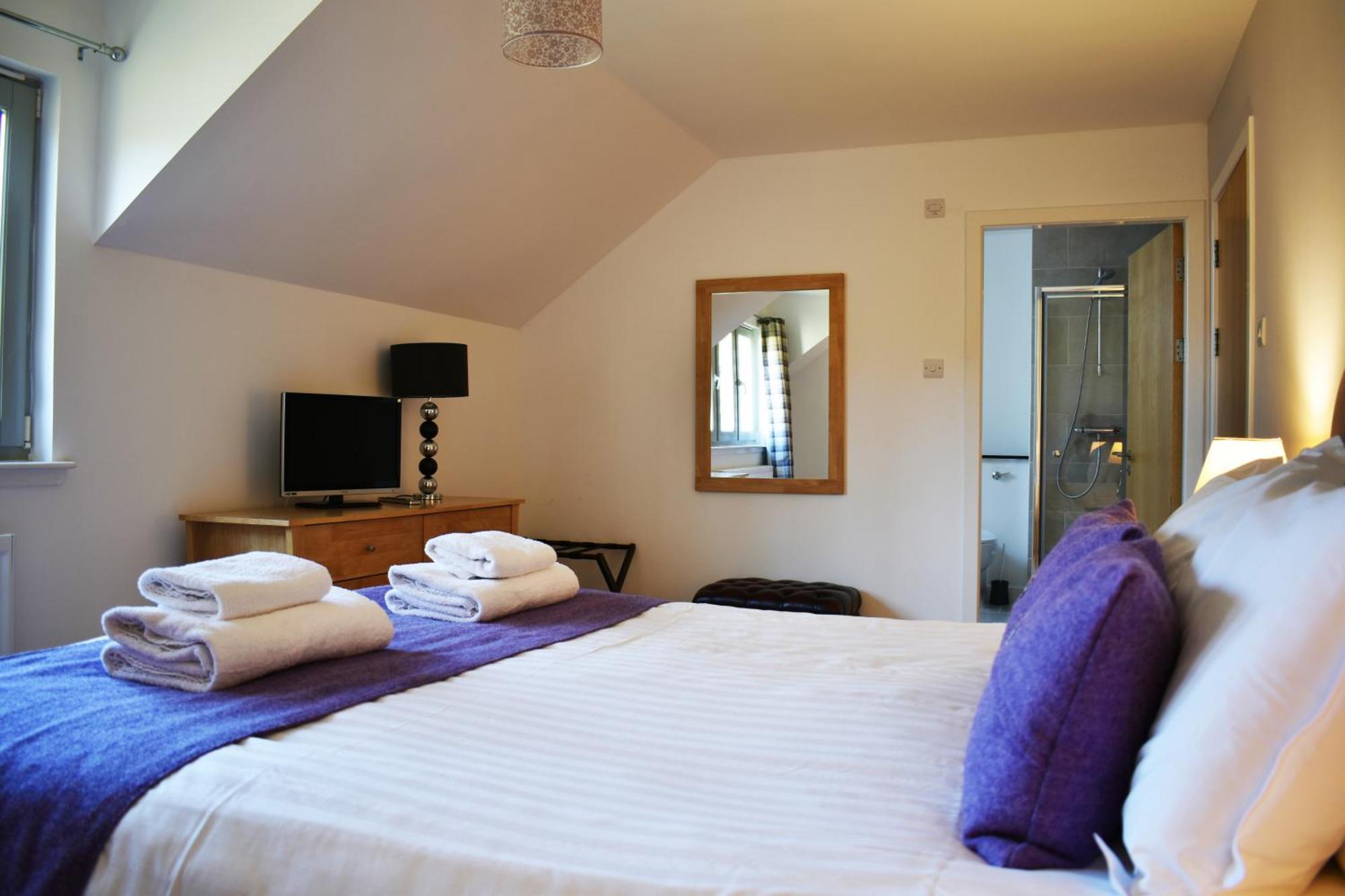 Abbey Holidays Loch Ness Luxury Self Catering 2 Bedroom Cottages Форт Аугустус Номер фото